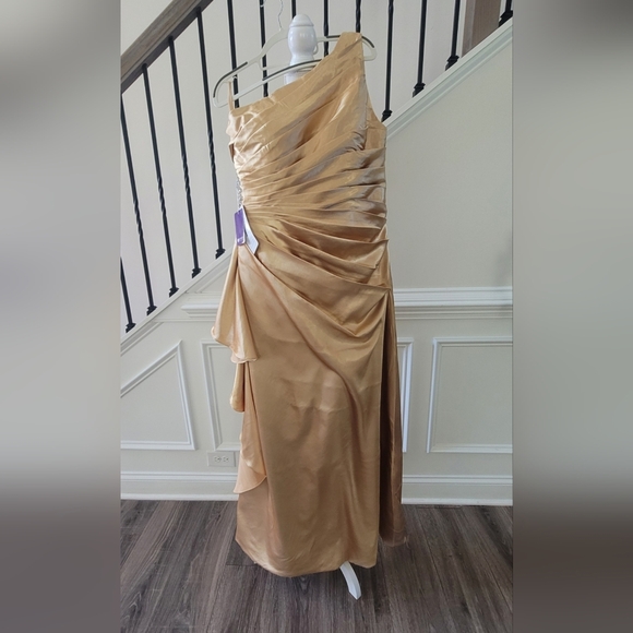 JJs House Dresses & Skirts - JJs House Champagne (Gold) Satin Wedding/Special Occasions Formal Gown SZ-16